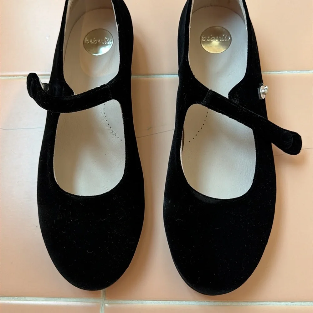 Beberlis gril  shoes   Black suede. New never use